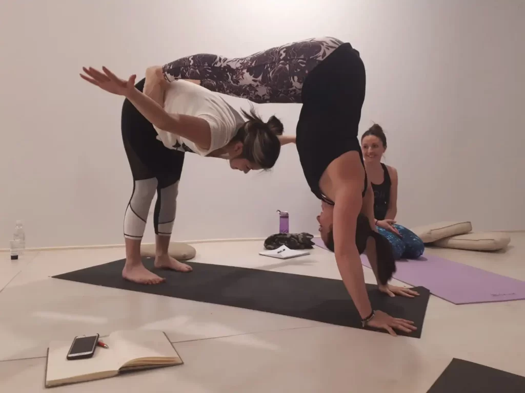 Kids yoga trainings 1